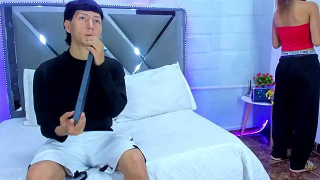 BunnyLove  online show from 14, 4, 2026