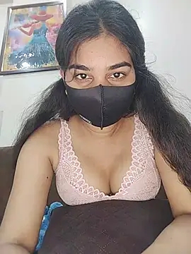Snapshot of babydoll7172 chatting on 27, 6, 2026 babydoll7172 online show from 27, 6, 2026