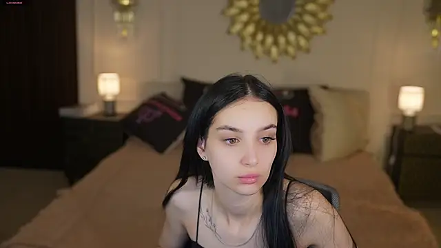 Mila Rose054 online show from 27, 5, 2026