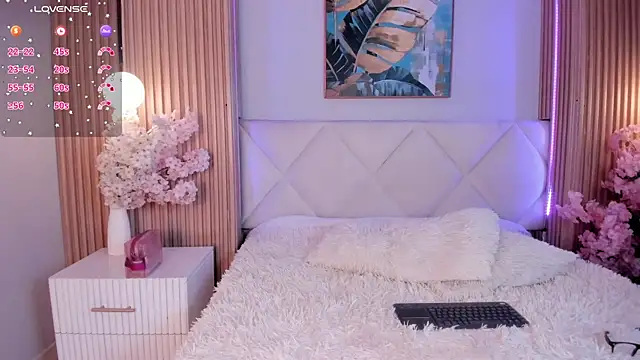 Amelia Roux online show from 23, 2, 2026