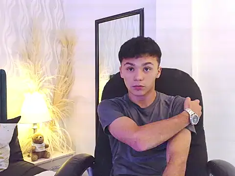 Spider Sex07 online show from 14, 1, 2026