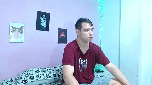 Snapshot of queen_night19 chatting on 15, 1, 2026 queen night19 online show from 15, 1, 2026