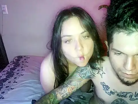 steffandjoshh420 online show from 4, 2, 2026