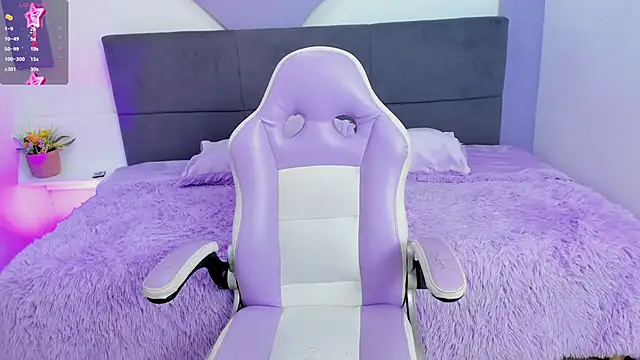 yeye sweet  online show from 2, 7, 2026