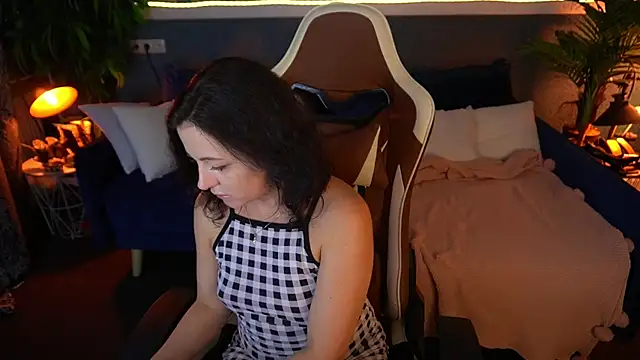 Snapshot of Dafni_Monn chatting on 14, 7, 2026 Dafni Monn online show from 14, 7, 2026
