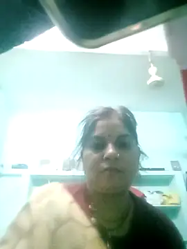 Rashmi2563 online show from 3, 5, 2026