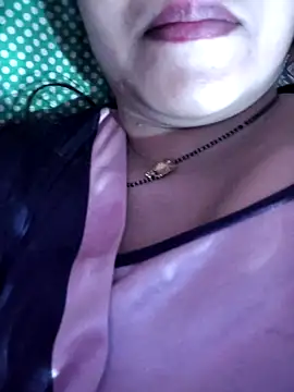 Nilam cute online show from 14, 3, 2026