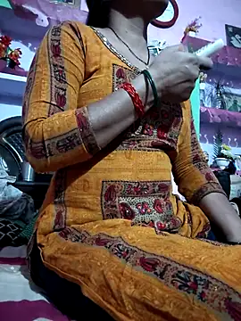 Nilam cute online show from 16, 3, 2026