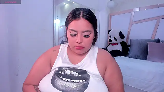 tatikanyx online show from 18, 6, 2026