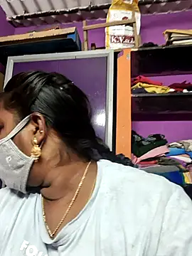 Snapshot of Tamil_Hot_Priya chatting on 4, 2, 2026 Tamil Hot Priya online show from 4, 2, 2026