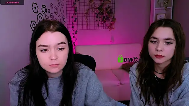 monica xcx online show from 9, 2, 2026