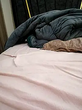 reddiamond07 online show from 7, 2, 2026