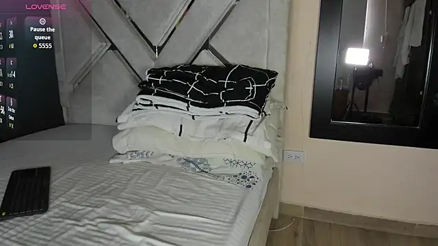 antonio aguilarx online show from 4, 4, 2026