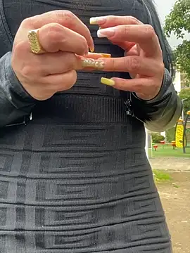 nathacha1230 online show from 14, 4, 2026