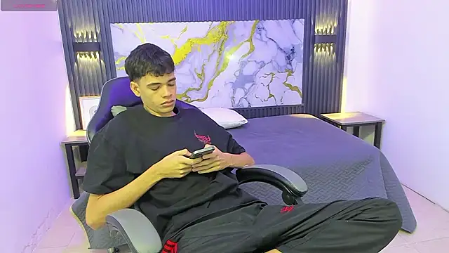 Dark Desiree18 online show from 1, 2, 2026