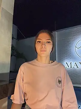 EmmaJhoons online show from 28, 3, 2026