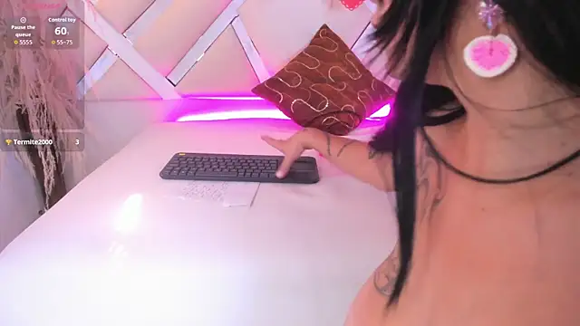 Renata blue online show from 5, 2, 2026