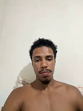 Snapshot of LorenzoBlack27 chatting on 1, 3, 2026 LorenzoBlack27 online show from 1, 3, 2026