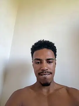 Snapshot of LorenzoBlack27 chatting on 15, 3, 2026 LorenzoBlack27 online show from 15, 3, 2026