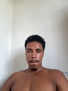 Snapshot of LorenzoBlack27 chatting on 20, 3, 2026 LorenzoBlack27 online show from 20, 3, 2026