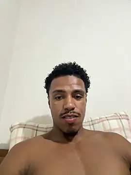 Snapshot of LorenzoBlack27 chatting on 31, 3, 2026 LorenzoBlack27 online show from 31, 3, 2026