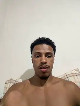 Snapshot of LorenzoBlack27 chatting on 10, 4, 2026 LorenzoBlack27 online show from 10, 4, 2026