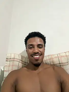 Snapshot of LorenzoBlack27 chatting on 29, 4, 2026 LorenzoBlack27 online show from 29, 4, 2026