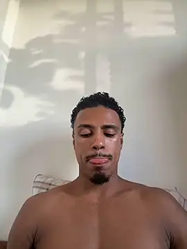 Snapshot of LorenzoBlack27 chatting on 1, 5, 2026 LorenzoBlack27 online show from 1, 5, 2026