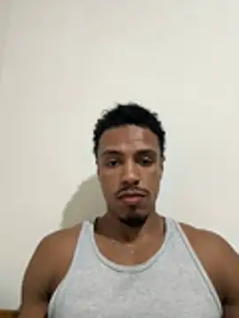 Snapshot of LorenzoBlack27 chatting on 22, 5, 2026 LorenzoBlack27 online show from 22, 5, 2026