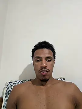 Snapshot of LorenzoBlack27 chatting on 31, 5, 2026 LorenzoBlack27 online show from 31, 5, 2026