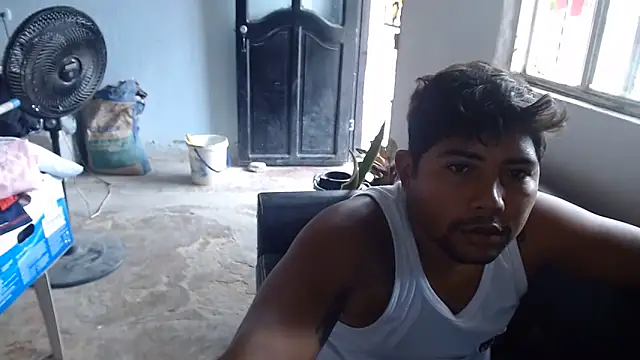 Snapshot of master_juju1924 chatting on 27, 5, 2026 master juju1924 online show from 27, 5, 2026