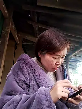 feli-00 online show from 8, 1, 2026