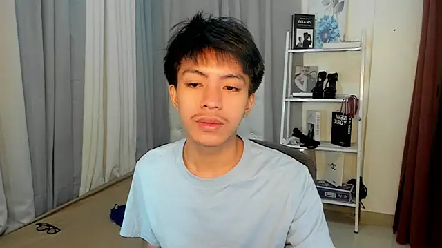 Snapshot of davincihugecock chatting on 6, 2, 2026 davincihugecock online show from 6, 2, 2026