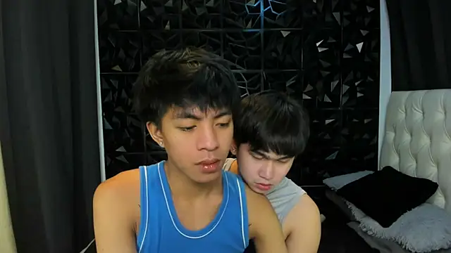 Snapshot of davincihugecock chatting on 24, 3, 2026 davincihugecock online show from 24, 3, 2026