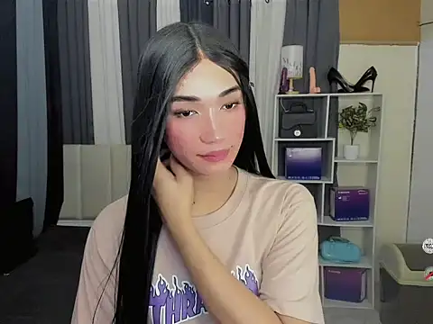FyangFoxx online show from 15, 5, 2026