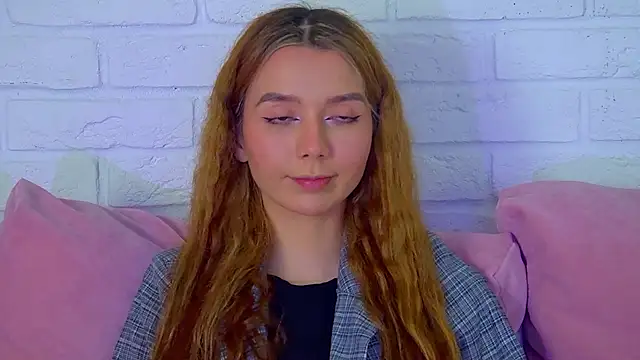 VanessaVienne online show from 7, 2, 2026