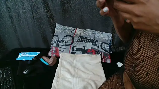 Amanda April online show from 29, 3, 2026