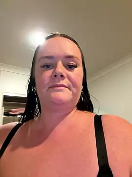 carinabro10 online show from 10, 1, 2026