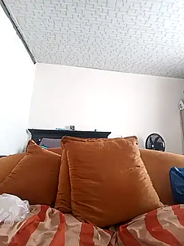 Snapshot of Winterslender chatting on 23, 2, 2026 Winterslender online show from 23, 2, 2026