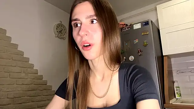 ElsieKuhlmann online show from 10, 2, 2026