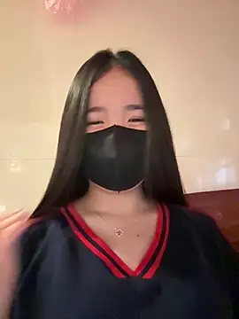 Gwen879 online show from 28, 2, 2026