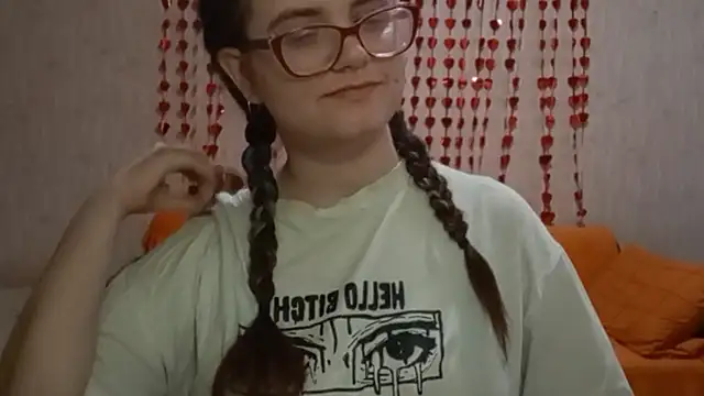 Miyabeee online show from 17, 3, 2026