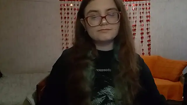 Miyabeee online show from 16, 4, 2026