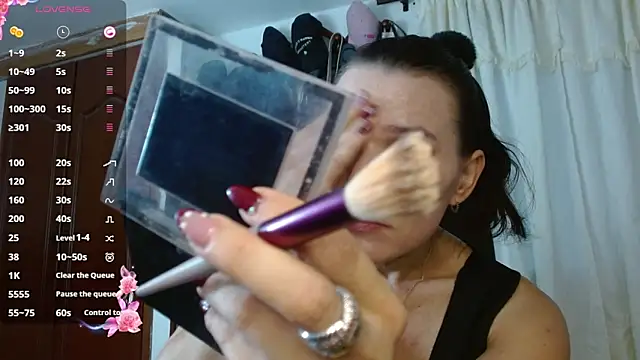 Scarlett 3X online show from 28, 2, 2026