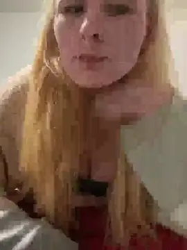 Snapshot of PurpleHazexx chatting on 18, 2, 2026 PurpleHazexx online show from 18, 2, 2026