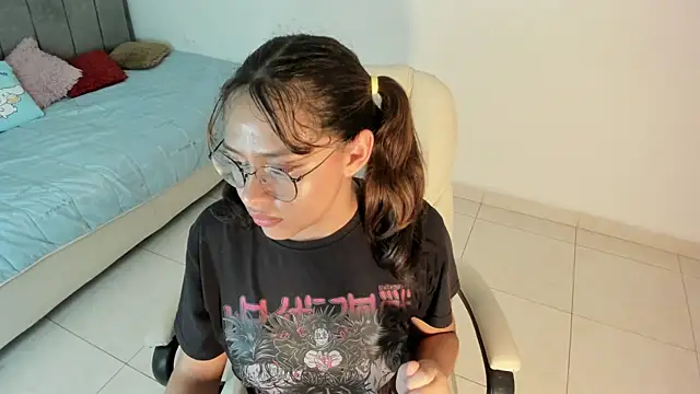 Snapshot of rosse_taylorx1 chatting on 30, 4, 2026 rosse taylorx1 online show from 30, 4, 2026