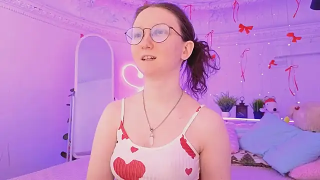 Snapshot of SunshineBlaze chatting on 17, 2, 2026 SunshineBlaze online show from 17, 2, 2026