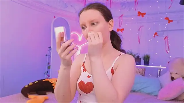 Snapshot of SunshineBlaze chatting on 26, 2, 2026 SunshineBlaze online show from 26, 2, 2026