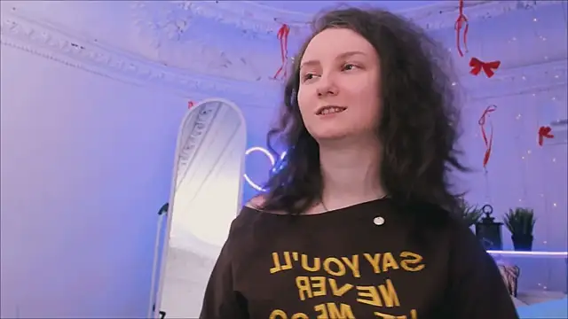 Snapshot of SunshineBlaze chatting on 3, 3, 2026 SunshineBlaze online show from 3, 3, 2026