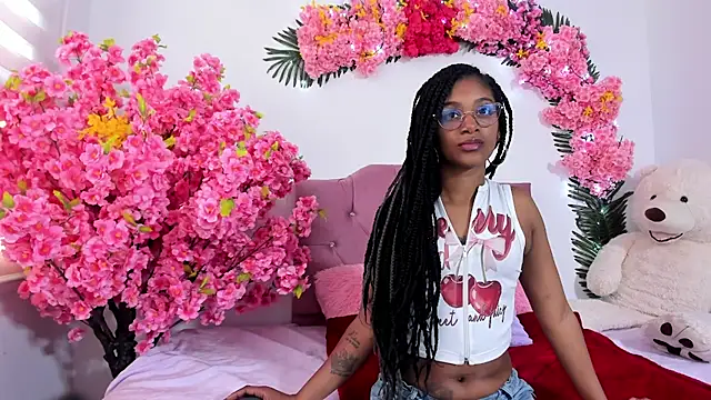 Pamela James  online show from 14, 1, 2026